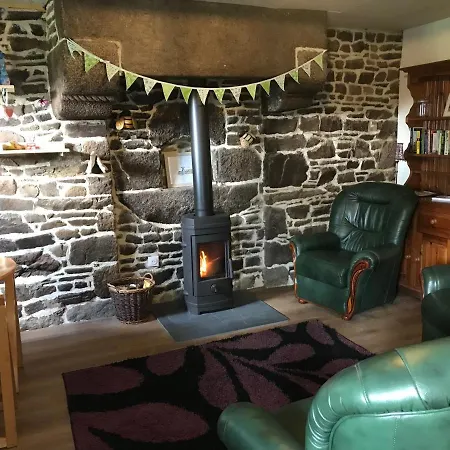 Ferme De Noyes * Sourdeval